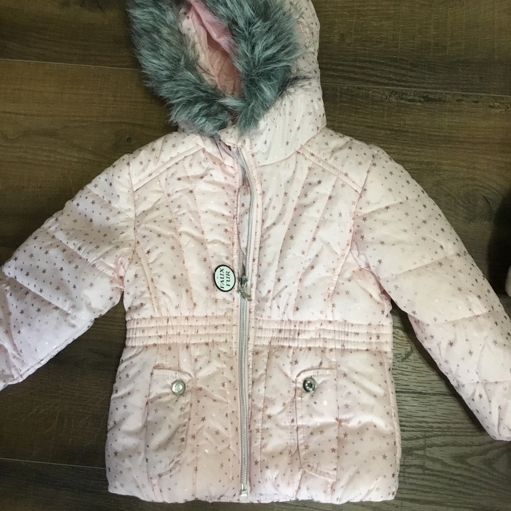 Rothschild Little Girls’ Puffer Jacket (Blush Stars)